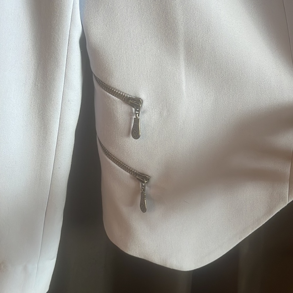 Powder blue blazer - Picture 2 of 3